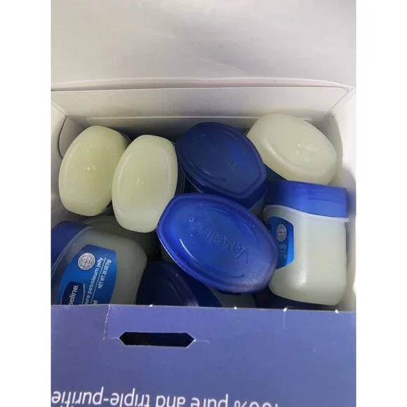 20 Pack Vaseline 100% Pure Petroleum Jelly Original Skin Protectant, 0.25 OZ - Picture 6 of 9